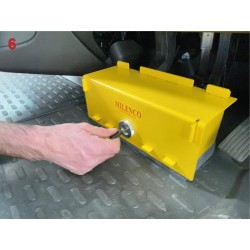 Antivol pédales boite auto Transit depuis 2014 & Sprinter depuis 2006 - M6835